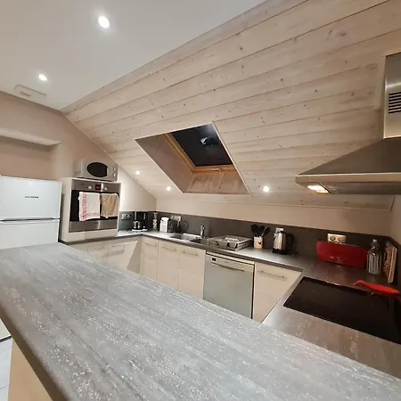 Lumineux 3 Chambres, Terrasse, Proche Commerces Et Ski, Avec Wifi - Fr-1-589-677