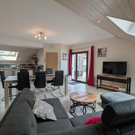 Lumineux 3 Chambres, Terrasse, Proche Commerces Et Ski, Avec Wifi - Fr-1-589-677 Ле-Тийо