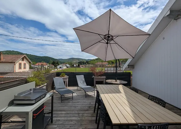 Lumineux 3 Chambres, Terrasse, Proche Commerces Et Ski, Avec Wifi - Fr-1-589-677 아파트 *